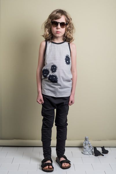 PAPU Burr Top White sand and Charcoal grey color